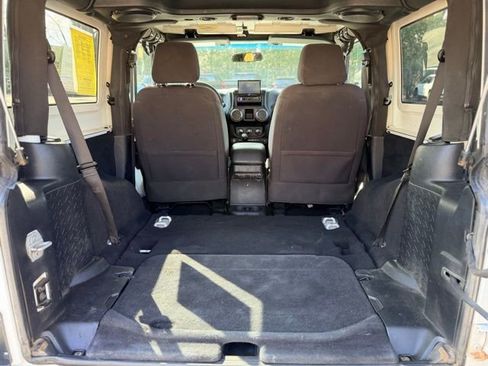 Used 2014 Jeep Wrangler Sport AWD/4WD image 14