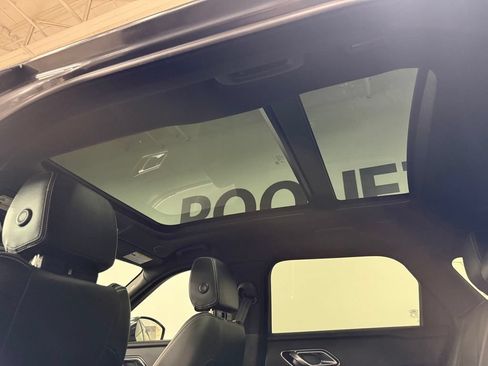 Used 2023 Land Rover Range Rover Velar R-Dynamic S AWD/4WD image 14