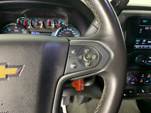 Used 2018 Chevrolet Silverado 1500 LT w/ Texas Edition RWD image 18