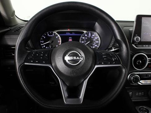 Certified 2025 Nissan Sentra SV FWD image 25