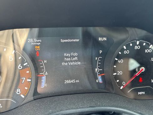 Used 2024 Jeep Compass Latitude AWD/4WD image 15