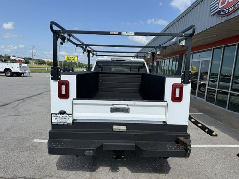 Used 2021 Chevrolet Silverado 2500 W/T w/ WT Convenience Package AWD/4WD image 11
