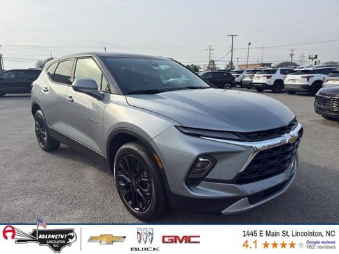 New 2026 Chevrolet Blazer LT image 1