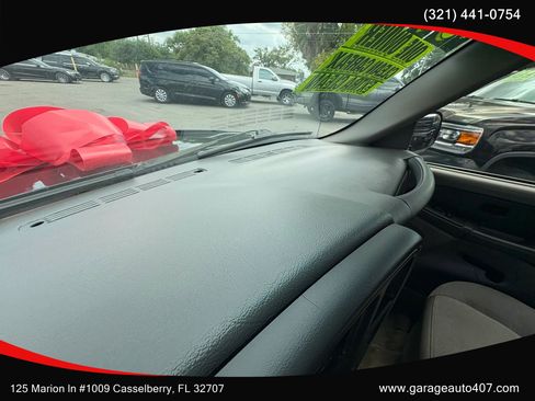 Used 2003 Chevrolet Tahoe LS image 16