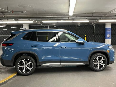 New 2026 Volkswagen Tiguan SE image 40