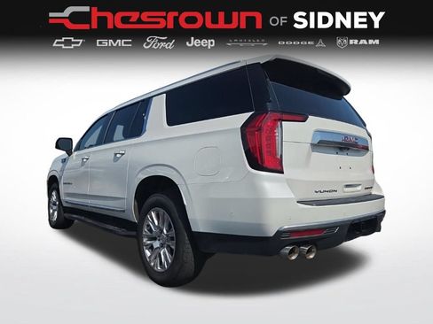 Used 2023 GMC Yukon XL Denali w/ Advanced Technology Package AWD/4WD image 15