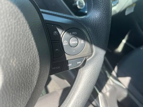 Used 2023 Toyota Corolla LE FWD image 13