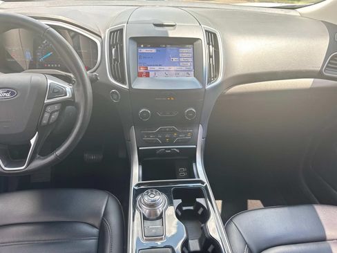 Used 2019 Ford Edge SEL w/ Equipment Group 201A AWD/4WD image 20