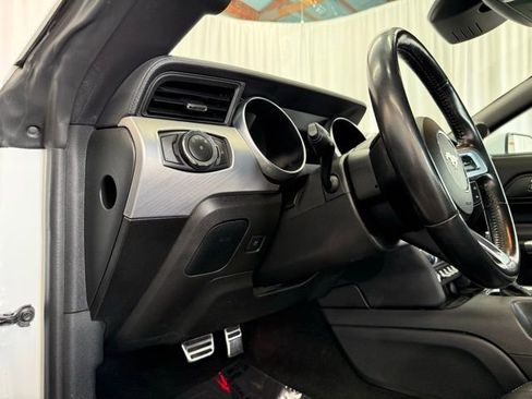 Used 2023 Ford Mustang Premium image 16