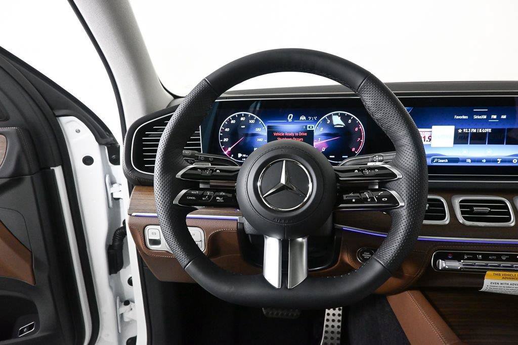 New 2026 Mercedes-Benz GLS 450 4MATIC image 2