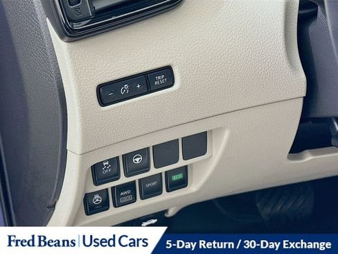 Certified 2020 Nissan Rogue Sport SL w/ Premium Package image 12