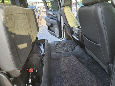 Used 2024 Chevrolet Silverado 1500 High Country w/ Technology Package image 25