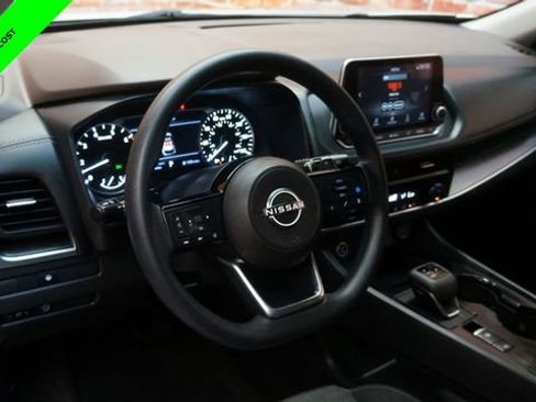 Certified 2023 Nissan Rogue SV AWD/4WD image 9