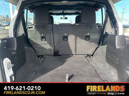 Used 2022 Jeep Wrangler Unlimited Sport image 12