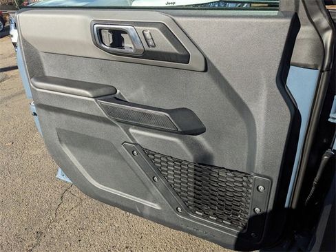 Used 2024 Ford Bronco Big Bend image 23