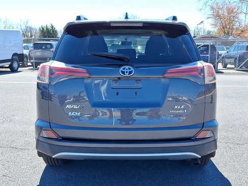 Used 2016 Toyota RAV4 XLE image 6