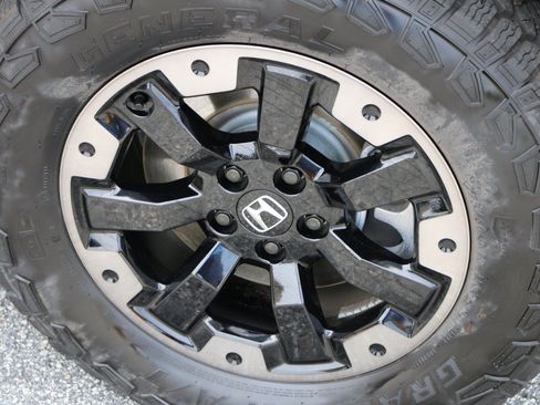 Used 2026 Honda Passport TrailSport Elite image 14