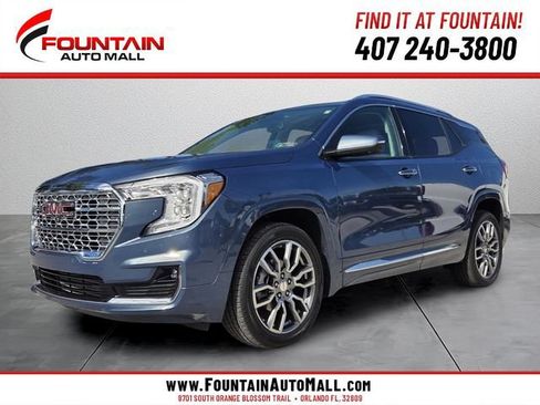 Used 2024 GMC Terrain Denali w/ Denali Premium Package AWD/4WD image 1