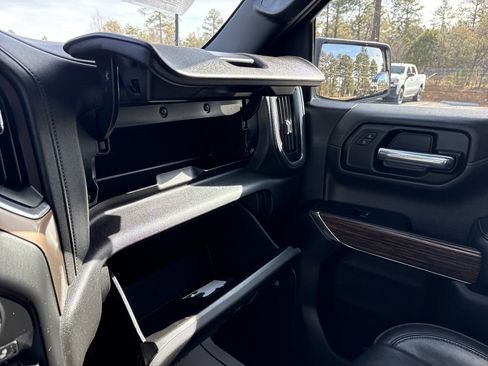 Used 2019 Chevrolet Silverado 1500 High Country w/ Z71 Off-Road Package image 29