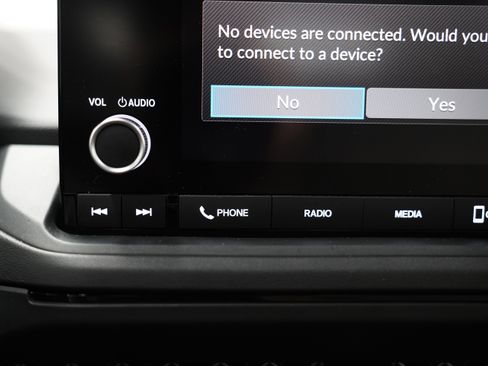 Used 2023 Honda Accord LX image 24