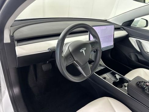 Used 2020 Tesla Model 3 Long Range image 13