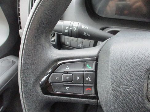 Used 2023 RAM ProMaster 2500 image 13