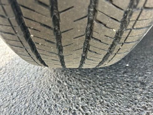 Used 2024 Subaru Crosstrek 2.0i Premium image 9