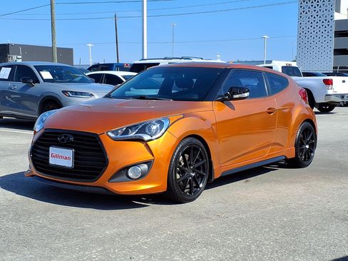 Used 2016 Hyundai Veloster Turbo FWD image 21