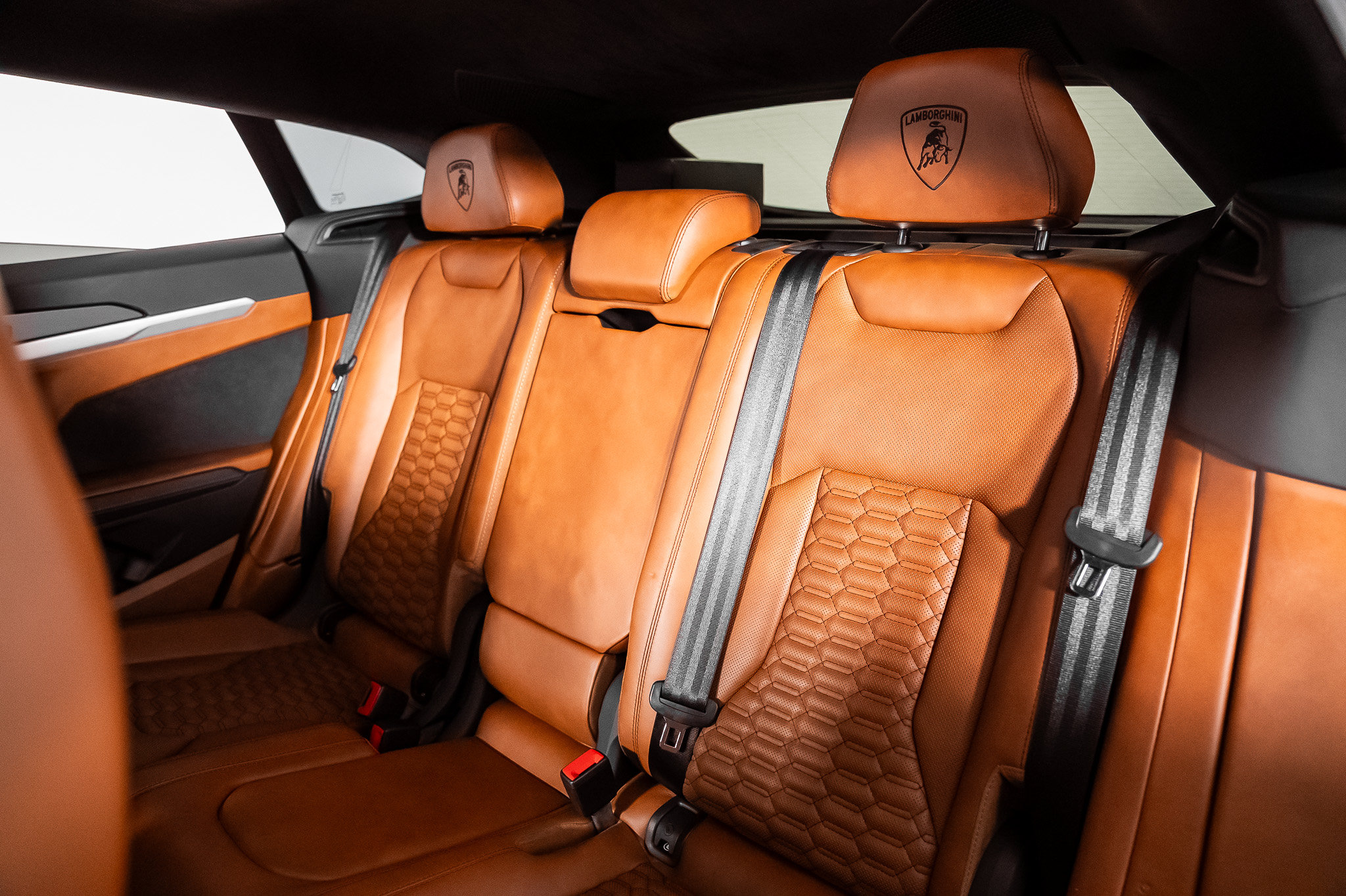 Used 2019 Lamborghini Urus AWD/4WD image 62