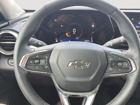 Used 2025 Chevrolet Trax ACTIV w/ Driver Confidence Package FWD image 15