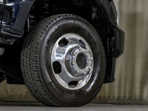 Used 2022 Ford F350 XLT w/ XLT Premium Package image 52