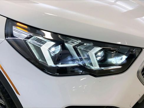 Used 2025 BMW X2 xDrive28i AWD/4WD image 27