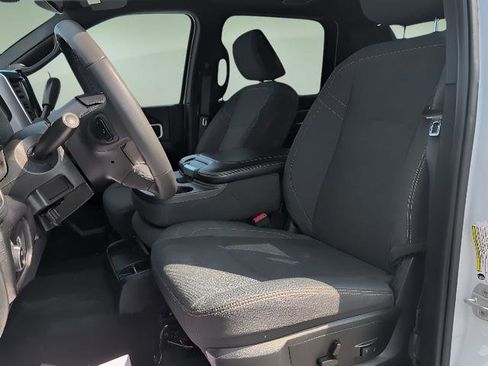 Used 2025 RAM 2500 Big Horn image 10