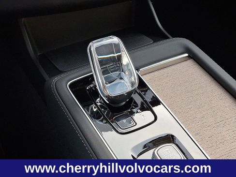 New 2026 Volvo XC90 B6 Plus w/ Protection Package Premier image 10