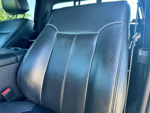 Used 2016 Ford F250 Lariat w/ Lariat Ultimate Package AWD/4WD image 14
