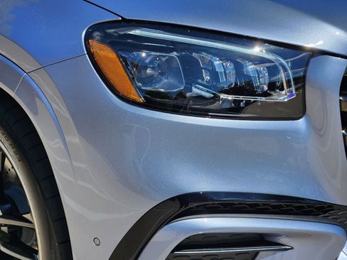 New 2026 Mercedes-Benz GLS 580 4MATIC image 7