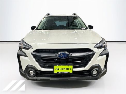 Certified 2025 Subaru Outback Premium image 2