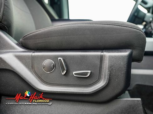 Used 2018 Ford F150 XLT w/ Equipment Group 302A Luxury image 18