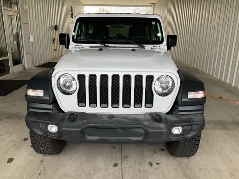 Used 2019 Jeep Wrangler Unlimited Sport image 24