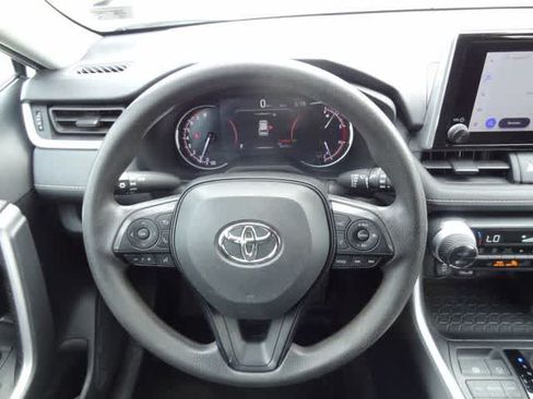 Used 2024 Toyota RAV4 XLE FWD image 14