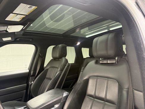 Used 2019 Land Rover Range Rover Sport HST AWD/4WD image 12