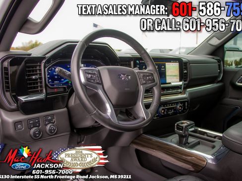 Used 2023 Chevrolet Silverado 1500 LT Trail Boss w/ Protection Package image 6