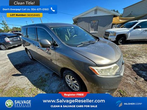 Used 2014 Nissan Quest S image 1