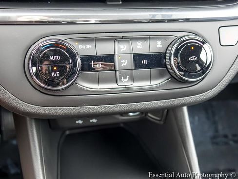 New 2026 Buick Envista Preferred FWD image 17