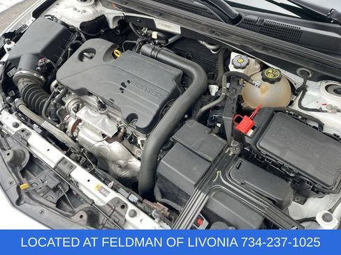 Used 2023 Chevrolet Malibu LT image 28