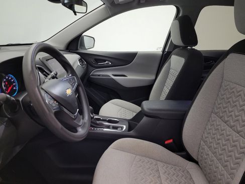 Used 2022 Chevrolet Equinox LS w/ LS Convenience Package image 17