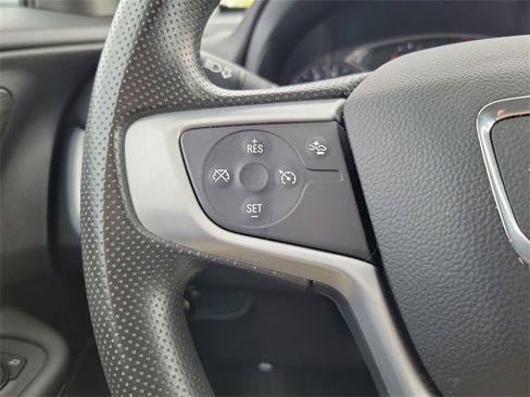 Certified 2024 GMC Terrain SLE image 20