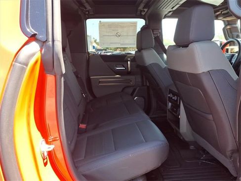 New 2025 GMC Hummer EV 3X w/ LPO, Illumination Package image 4