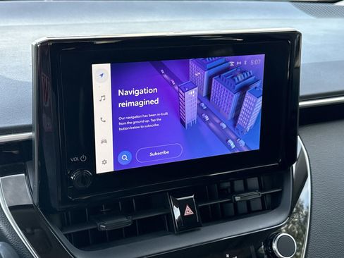 Used 2023 Toyota Corolla LE image 21