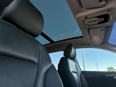 Used 2021 Audi Q7 3.0T Premium Plus image 17